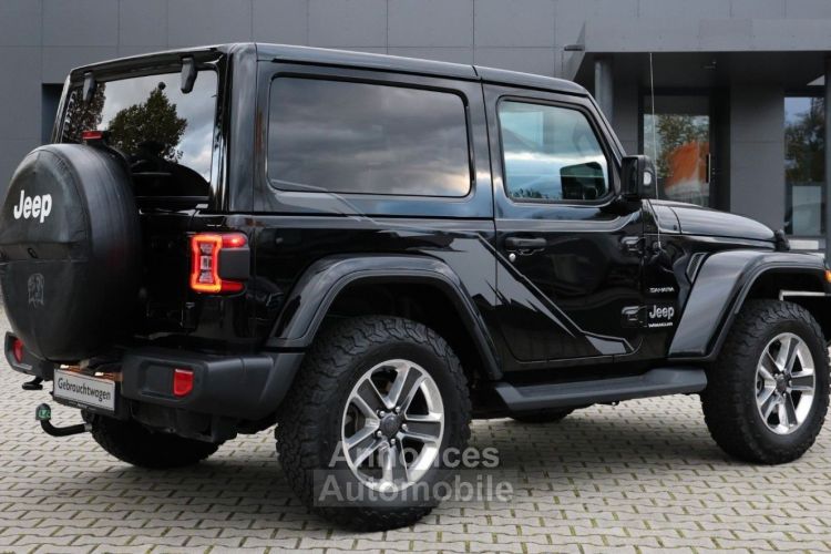 Jeep Wrangler 2.2L Unlimited SAHARA Keyless SIEGES ELEC SUIVI COMPLET GARANTIE DEUXIEME MAIN TVA RECUPERABLE - <small></small> 43.990 € <small></small> - #6