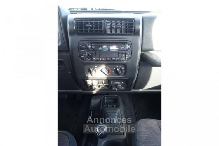 Jeep Wrangler 2.4 143 Sport - <small></small> 19.990 € <small>TTC</small> - #11