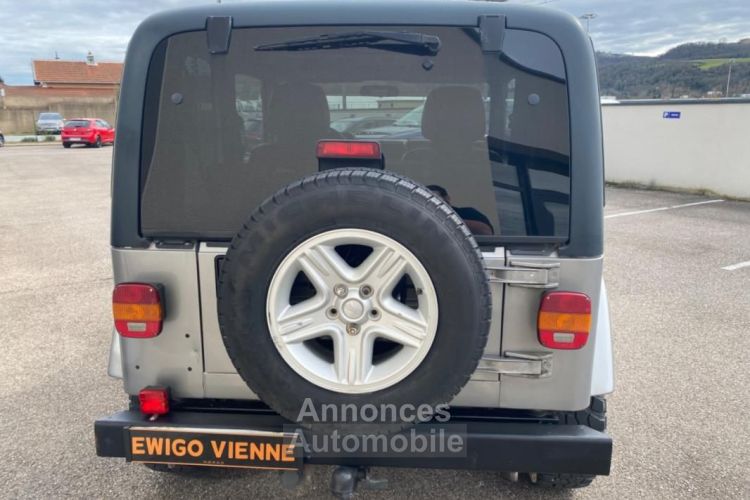 Jeep Wrangler 2.5 120CH ANNIVERSAIRE AWD PNEU MUD+ REHAUSSE 5CM - <small></small> 17.990 € <small>TTC</small> - #7