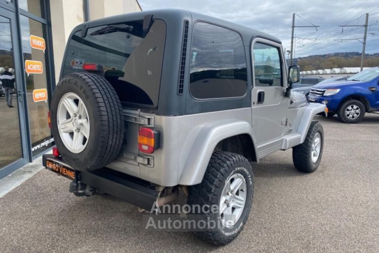 Jeep Wrangler 2.5 120CH ANNIVERSAIRE AWD PNEU MUD+ REHAUSSE 5CM - <small></small> 17.990 € <small>TTC</small> - #8