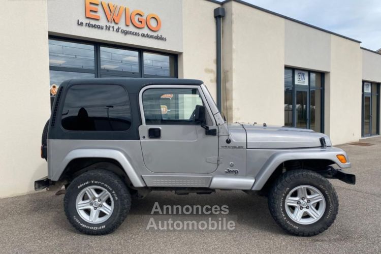 Jeep Wrangler 2.5 120CH ANNIVERSAIRE AWD PNEU MUD+ REHAUSSE 5CM - <small></small> 17.990 € <small>TTC</small> - #9