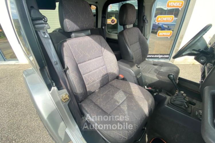 Jeep Wrangler 2.5 120CH ANNIVERSAIRE AWD PNEU MUD+ REHAUSSE 5CM - <small></small> 17.990 € <small>TTC</small> - #15