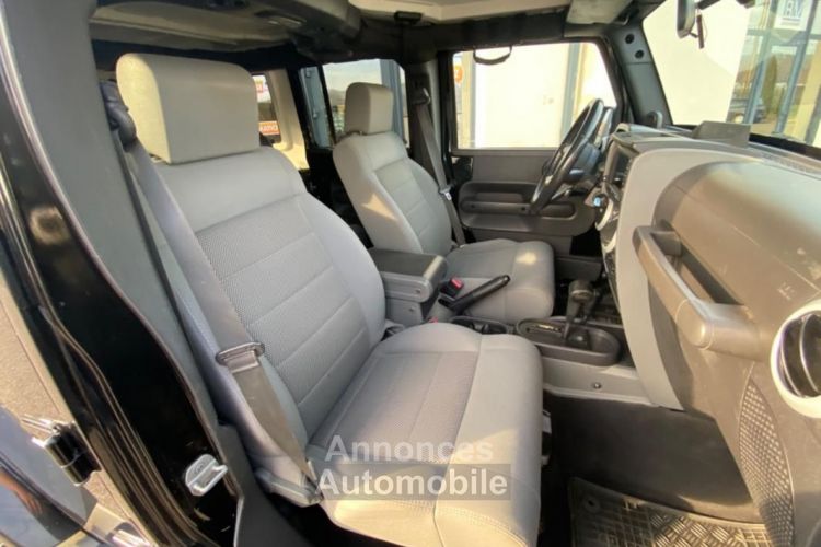 Jeep Wrangler 2.8 CRD 175CH UNLIMITED SAHARA AWD BVA - <small></small> 20.990 € <small>TTC</small> - #17