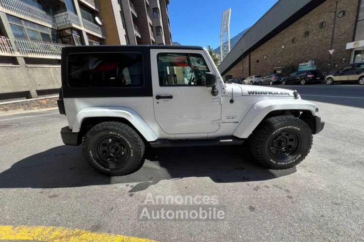 Jeep Wrangler 2.8 CRD Sahara JK Edition Aut. - <small></small> 32.900 € <small>TTC</small> - #6