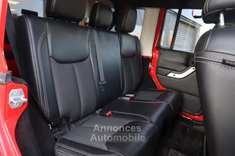 Jeep Wrangler 2.8 CRD UNLIMITED POLAR 200 CH 4X4 AWD BVA + HARD TOP MODULAIRE ATTELAGE - <small></small> 30.989 € <small>TTC</small> - #15