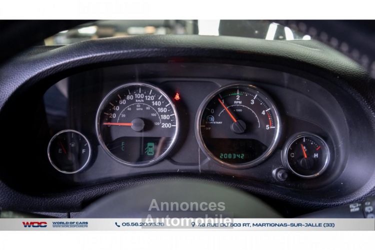 Jeep Wrangler 2.8 CRD Unlimited Sahara - <small></small> 21.490 € <small>TTC</small> - #19