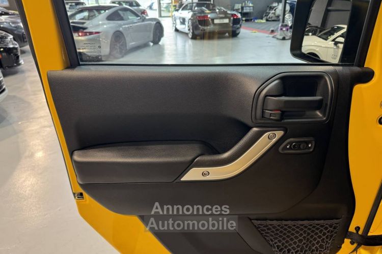 Jeep Wrangler (3) 3.6 V6 RUBICON + Kit Predator / Mode été / Peinture Jaune Hummer / treuil et attelage - <small></small> 54.990 € <small>TTC</small> - #9