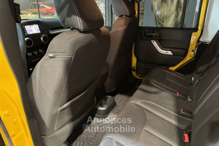 Jeep Wrangler 3.6 V6 RUBICON + Kit Predator / Mode été / Peinture Jaune Hummer / treuil et attelage - <small></small> 53.490 € <small>TTC</small> - #19