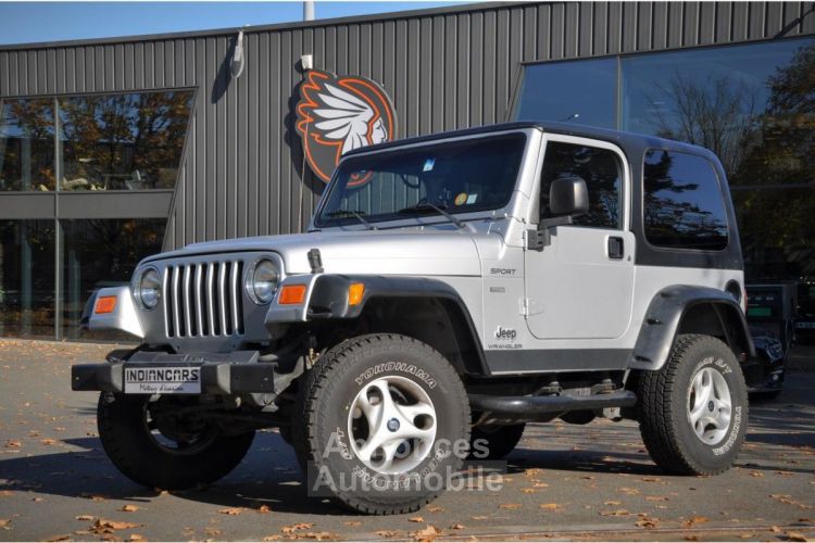 Jeep Wrangler 4.0i - 169 2004 Sport - <small></small> 25.900 € <small>TTC</small> - #1