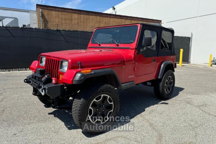 Jeep Wrangler 4.0L 6 CYLINDRES ROUGE - <small></small> 20.990 € <small>TTC</small> - #1