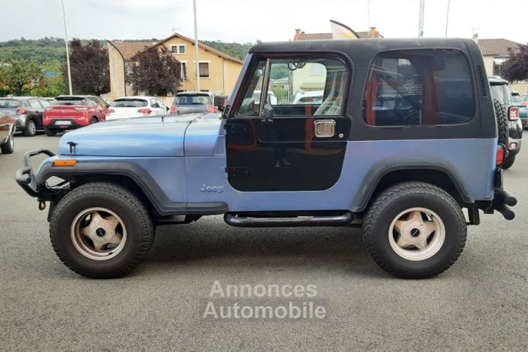 Jeep Wrangler 4.2L 6 CYLINDRES 1989 BLEUE - <small></small> 17.900 € <small>TTC</small> - #4
