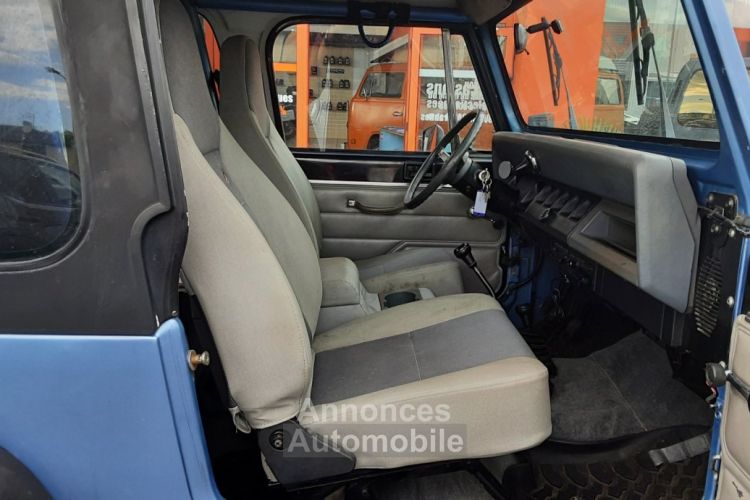 Jeep Wrangler 4.2L 6 CYLINDRES 1989 BLEUE - <small></small> 17.900 € <small>TTC</small> - #33