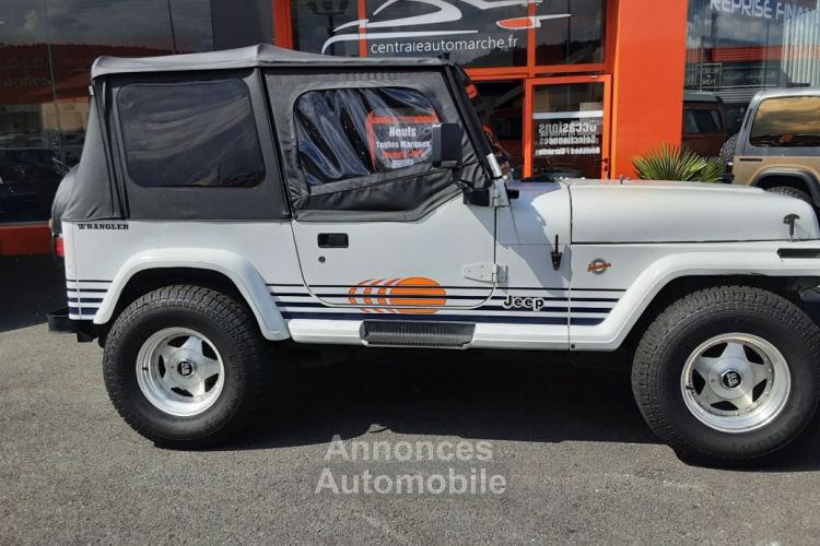 Jeep Wrangler 4.2L 6 CYLINDRES Blanche Island Edition - <small></small> 19.990 € <small>TTC</small> - #4