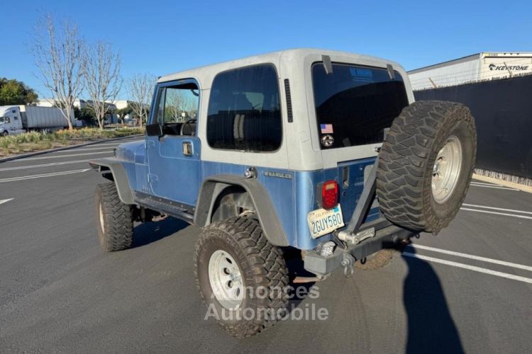 Jeep Wrangler 4.2L 6 CYLINDRES BLEU 1988 - <small></small> 20.900 € <small>TTC</small> - #14