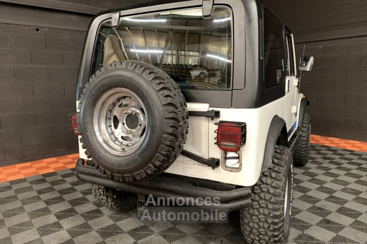 Jeep Wrangler CJ7 RENEGADE 4.2 - <small></small> 19.900 € <small>TTC</small> - #13