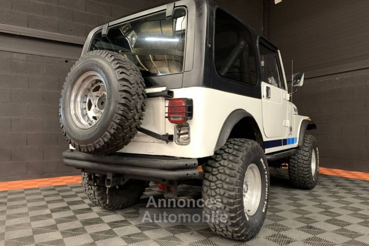 Jeep Wrangler CJ7 RENEGADE 4.2 - <small></small> 19.900 € <small>TTC</small> - #15