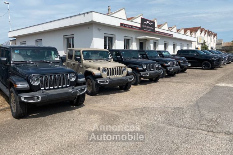 Jeep Wrangler GLADIATOR 2023 overland 3.6l v6 bva 8 cuir disponible de suite - <small></small> 80.400 € <small>TTC</small> - #10