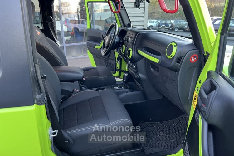 Jeep Wrangler JK 2.8 L CRD 200 CV BVA Mountain - <small></small> 36.500 € <small></small> - #14