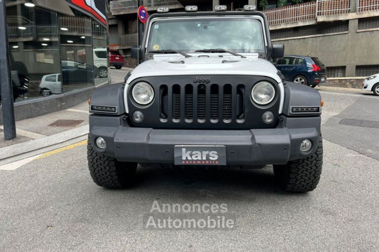 Jeep Wrangler Rubicon Unlimited 2.8 CRD Automatico - <small></small> 37.900 € <small>TTC</small> - #8