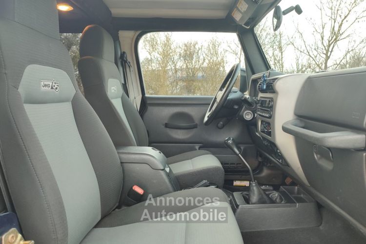 Jeep Wrangler TJ 143ch 4WD 65eme anniversaire - <small></small> 25.990 € <small>TTC</small> - #16