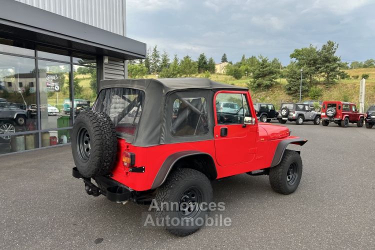 Jeep Wrangler YJ 2.5 L Essence - <small></small> 18.700 € <small></small> - #9