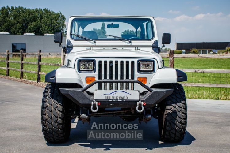 Jeep Wrangler YJ 4.2 4X4 Automaat SOFT TOP - OLDTIMER - LED KOPLAMPEN - BLAUPUNKT - ACHTERBANK - <small></small> 21.500 € <small>TTC</small> - #4