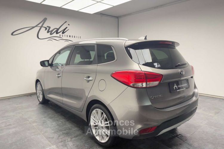 Kia Carens 1.6i 7 PLACES CARPLAY 1ER PROPRIETAIRE GARANTIE - <small></small> 13.950 € <small>TTC</small> - #4