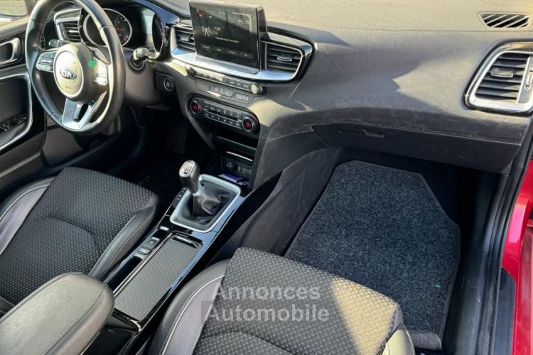 Kia Cee'd Ceed 1.0 T-GDI 120CH EDITION-1 TOIT OUVRANT-PANORAMIQUE 1ERE MAIN - <small></small> 11.490 € <small>TTC</small> - #13