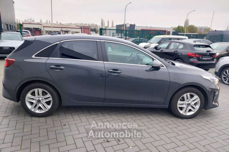 Kia Cee'd Ceed / 1.4i More-GPS-CAR-PLAY-CLIM-GARANTIE.12.MOIS-- - <small></small> 12.990 € <small>TTC</small> - #8