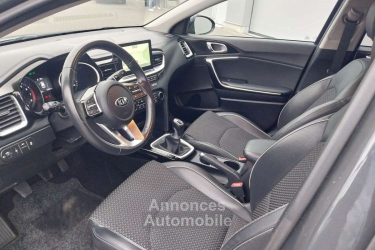 Kia Cee'd Ceed / 1.4i More-GPS-CAR-PLAY-CLIM-GARANTIE.12.MOIS-- - <small></small> 12.990 € <small>TTC</small> - #12