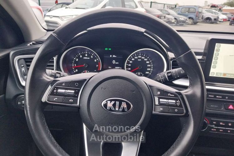 Kia Cee'd Ceed / 1.4i More-GPS-CAR-PLAY-CLIM-GARANTIE.12.MOIS-- - <small></small> 12.990 € <small>TTC</small> - #13