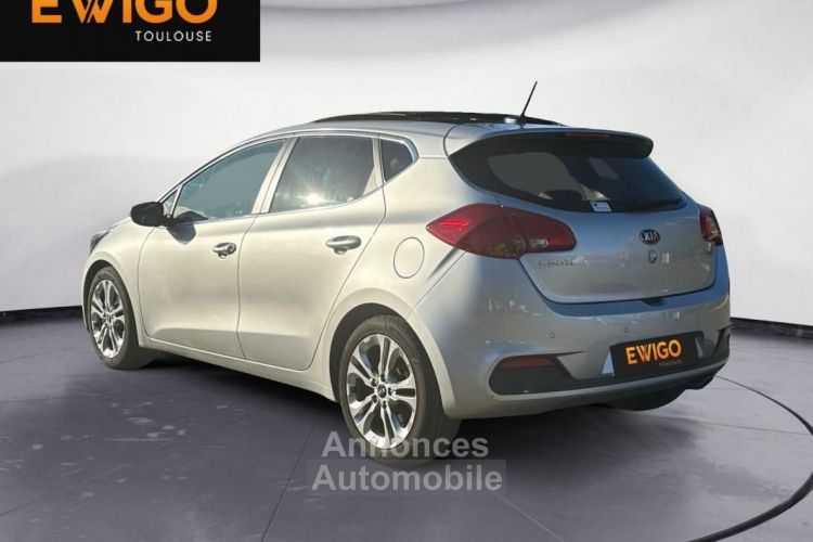 Kia Cee'd Ceed 1.6 CRDI 125 PREMIUM ( TOIT OUVRANT, SIÈGES ÉLECTRIQUES, GPS TACTILE ) - <small></small> 7.990 € <small>TTC</small> - #3