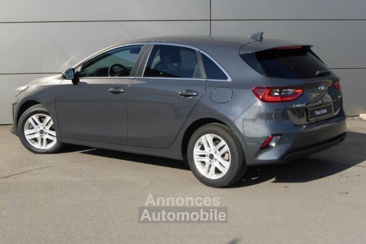 Kia Cee'd Ceed 1.6 CRDI MORE - <small></small> 17.950 € <small>TTC</small> - #37