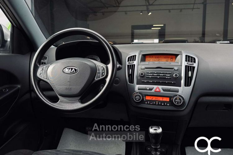 Kia Cee'd Ceed / 1.6 DIESEL 5 PORTES CLIM PROPRE - <small></small> 4.490 € <small>TTC</small> - #8