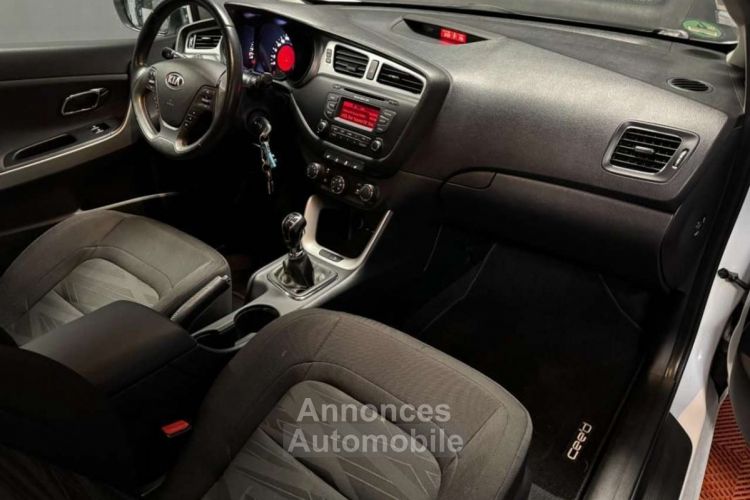 Kia Cee'd Ceed / Ceed 1.6 GDI 135ch DYNAMIC - <small></small> 10.990 € <small>TTC</small> - #8