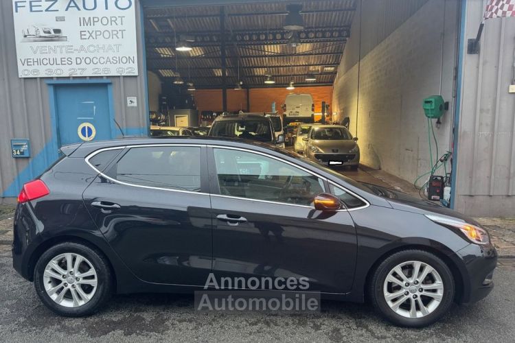 Kia Cee'd Ceed II 1.6 crdi Eco dynamic 110 cv (5cv ) crit'air 2 - <small></small> 7.590 € <small>TTC</small> - #3