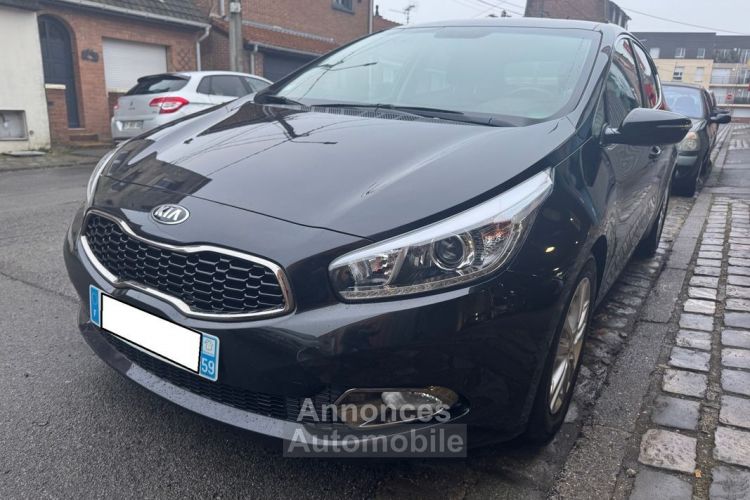 Kia Cee'd Ceed II 1.6 crdi Eco dynamic 110 cv (5cv ) crit'air 2 - <small></small> 7.590 € <small>TTC</small> - #5