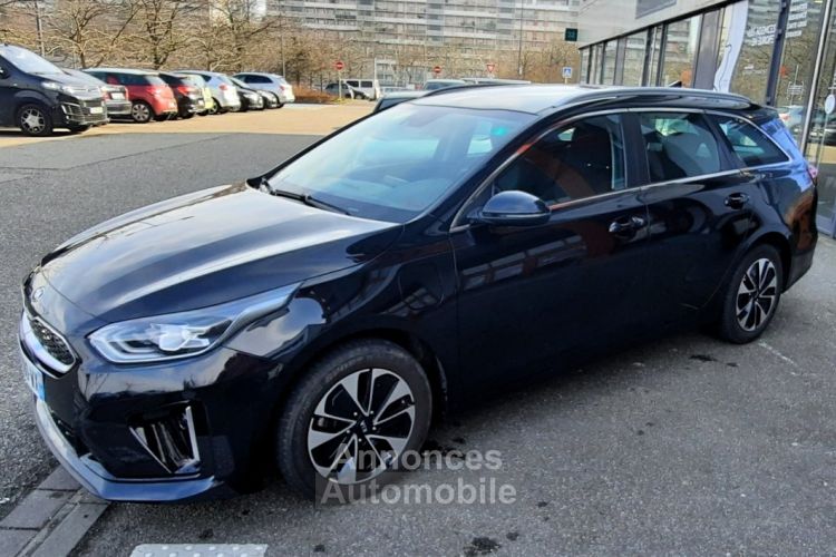 Kia Cee'd Ceed SW 1.6 GDi HYBRIDE Rechargeable DCT6 ACTIVE 141CH - <small></small> 18.990 € <small>TTC</small> - #24