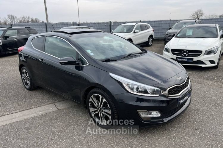 Kia Cee'd II 1.6 GDi 135ch Premium BV6 Cuir Caméra Toit Ouvrant - <small></small> 7.990 € <small>TTC</small> - #2