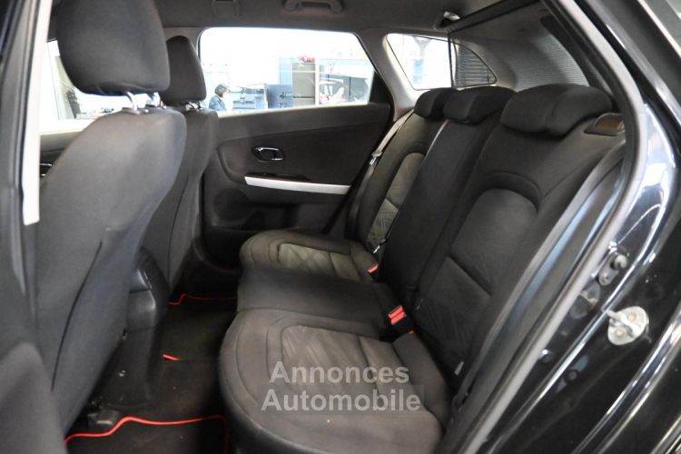 Kia Cee'd SW 1.6 CRDi 136 ch ISG Active DCT7 - <small></small> 12.859 € <small>TTC</small> - #12