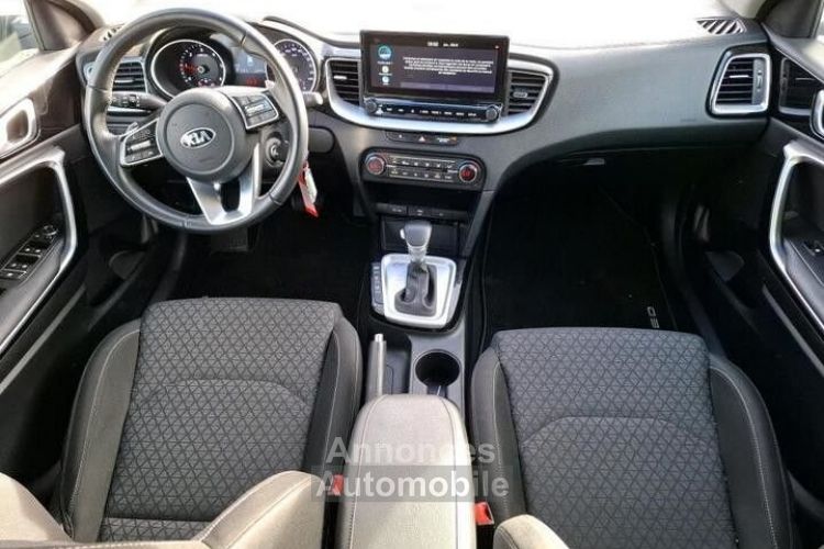 Kia Cee'd SW CEED 1.6 CRDi 136 ACTIVE BUSINESS DCT7 - <small></small> 18.990 € <small>TTC</small> - #3