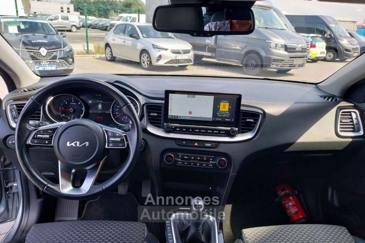 Kia Cee'd SW Ceed / 1.6 CRDi MHEV-GPS-CAMERA-ANDROID.AUTO-GARANTIE- - <small></small> 18.990 € <small>TTC</small> - #12