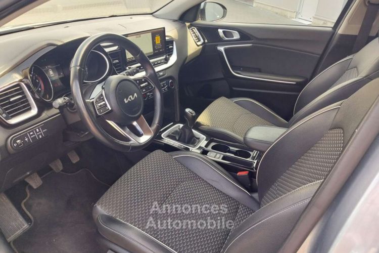 Kia Cee'd SW Ceed / 1.6 CRDi MHEV-GPS-CAMERA-ANDROID.AUTO-GARANTIE- - <small></small> 18.990 € <small>TTC</small> - #13