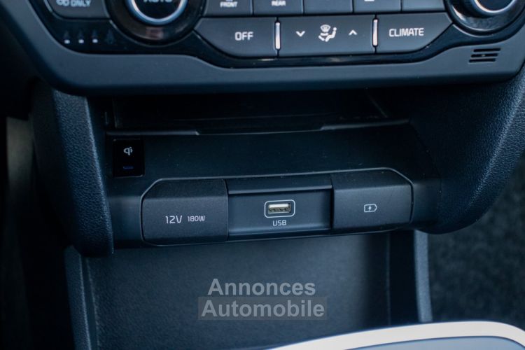 Kia Niro DE3 e-Niro EV 64kWh - 1 EIGENAAR - HISTORIEK - CAMERA - ZETELVENTILATIE - ADAPT. CRUISECONTROL - APPLE CARPLAY - KEYLESS GO - <small></small> 19.999 € <small>TTC</small> - #24