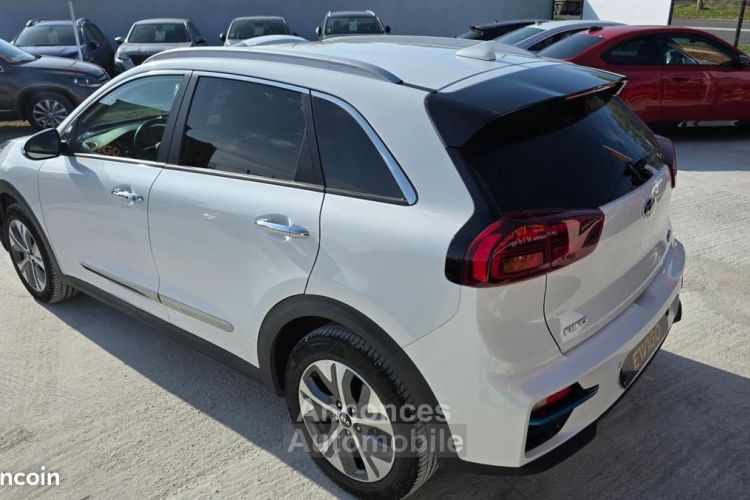 Kia Niro e-niro PREMIUM 205 GARANTIE CONTRUCTEUR OCTOBRE 2027 - <small></small> 22.989 € <small>TTC</small> - #5