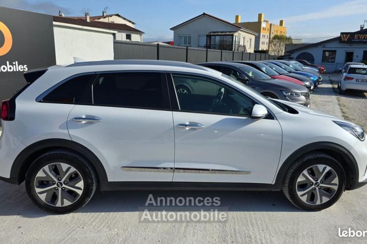 Kia Niro e-niro PREMIUM 205 GARANTIE CONTRUCTEUR OCTOBRE 2027 - <small></small> 22.989 € <small>TTC</small> - #8