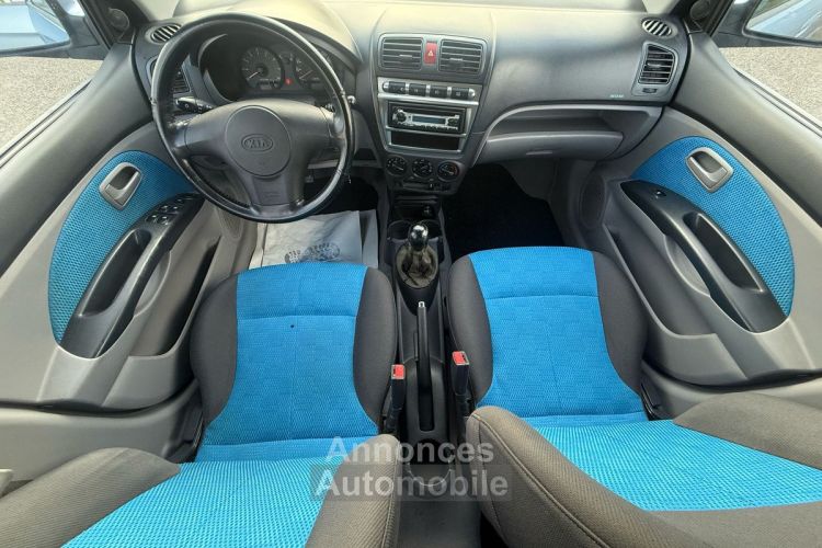 Kia Picanto 1.1i 65ch (4 cv) BVM5 Bleu 5 portes Finition EX Pack + 2004 88 000km GARANTIE - <small></small> 4.990 € <small>TTC</small> - #3