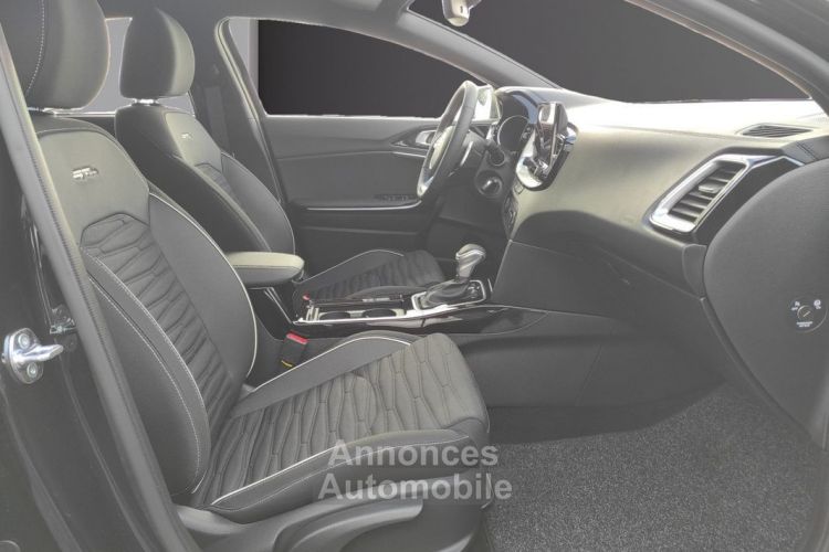 Kia ProCeed 1.5 T-GDI Essence DCT7 140 Ch GT-line , Garantie Constructeur 7 ans - <small></small> 29.990 € <small>TTC</small> - #10