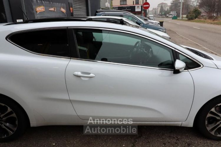 Kia ProCeed 1.6 GDI 135CH DYNAMIC + TOIT OUVRANT BLUETOOTH CAMERA RECUL GPS ENTRETIEN CON... - <small></small> 9.489 € <small>TTC</small> - #7