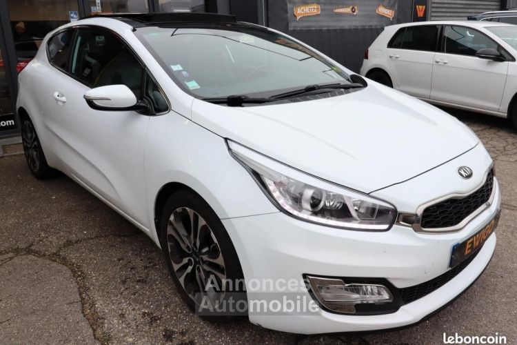 Kia ProCeed 1.6 GDI 135CH DYNAMIC + TOIT OUVRANT BLUETOOTH CAMERA RECUL GPS ENTRETIEN CON... - <small></small> 9.489 € <small>TTC</small> - #8